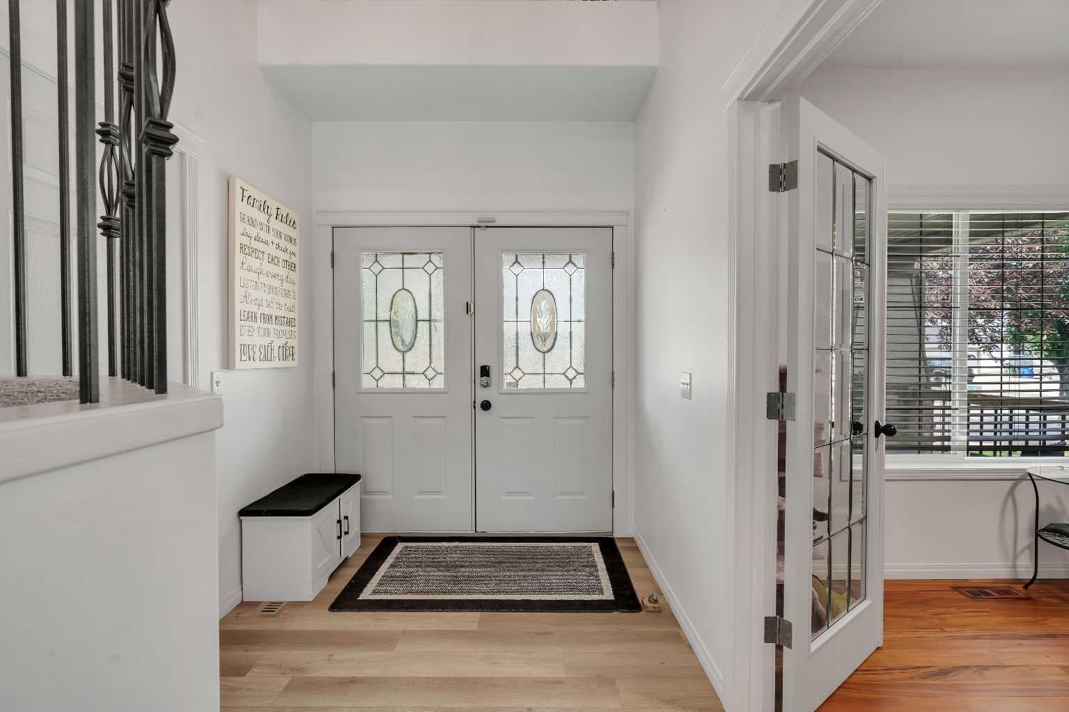 54 Thomas Street NW — photo 2
