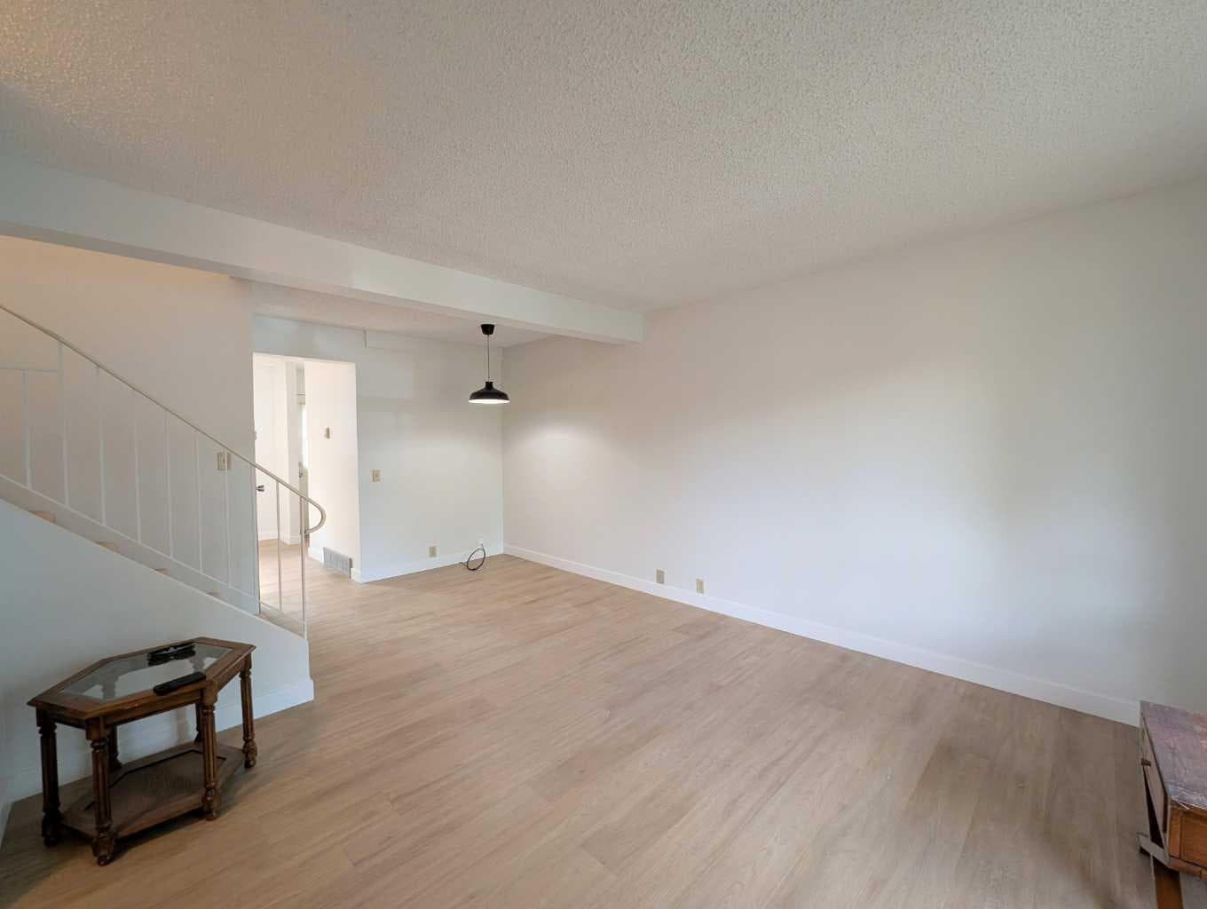 137 Bermuda Drive NW — photo 4