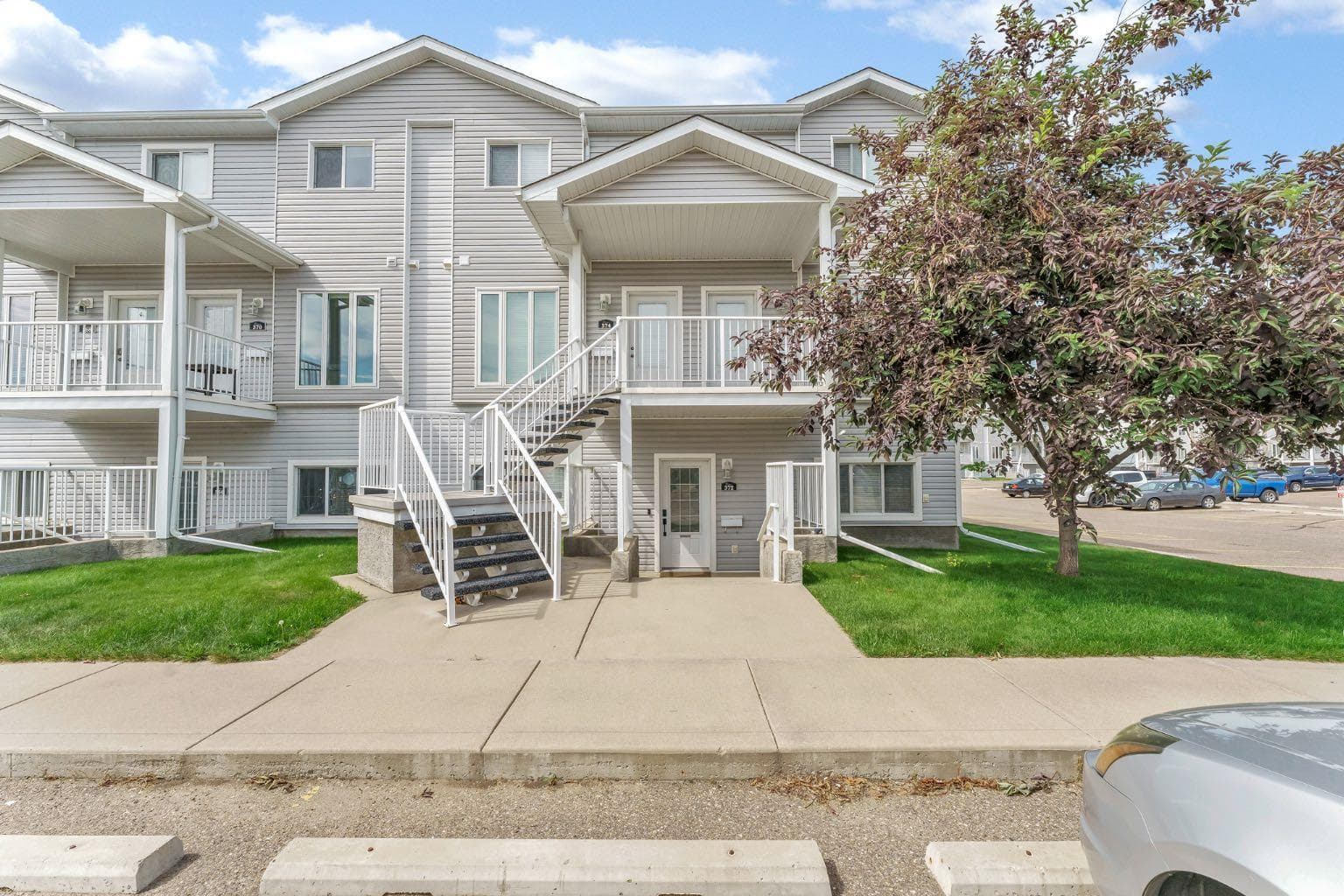 372 Northlands Pointe NE — photo 1