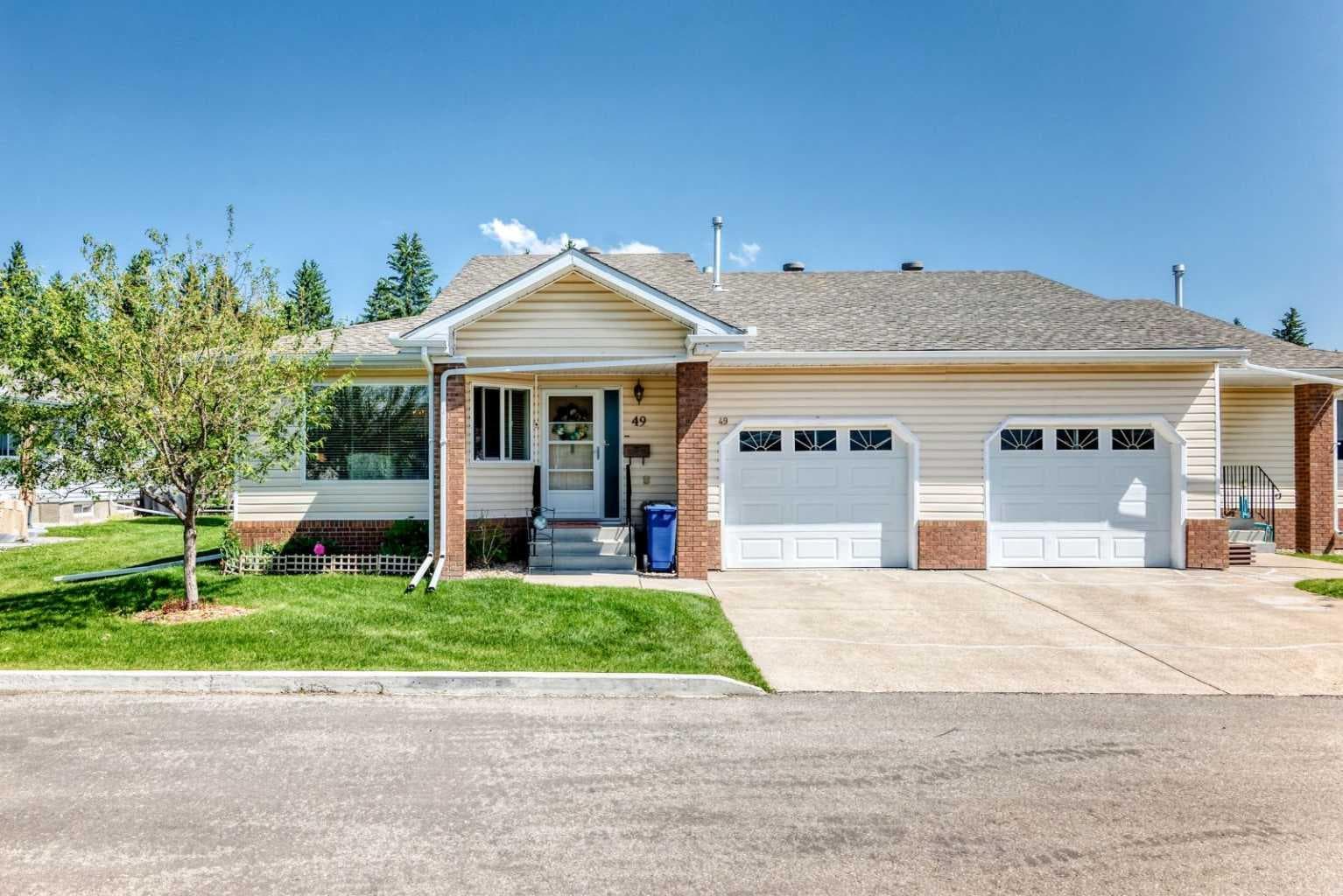 49, 2821 Botterill Crescent — photo 1