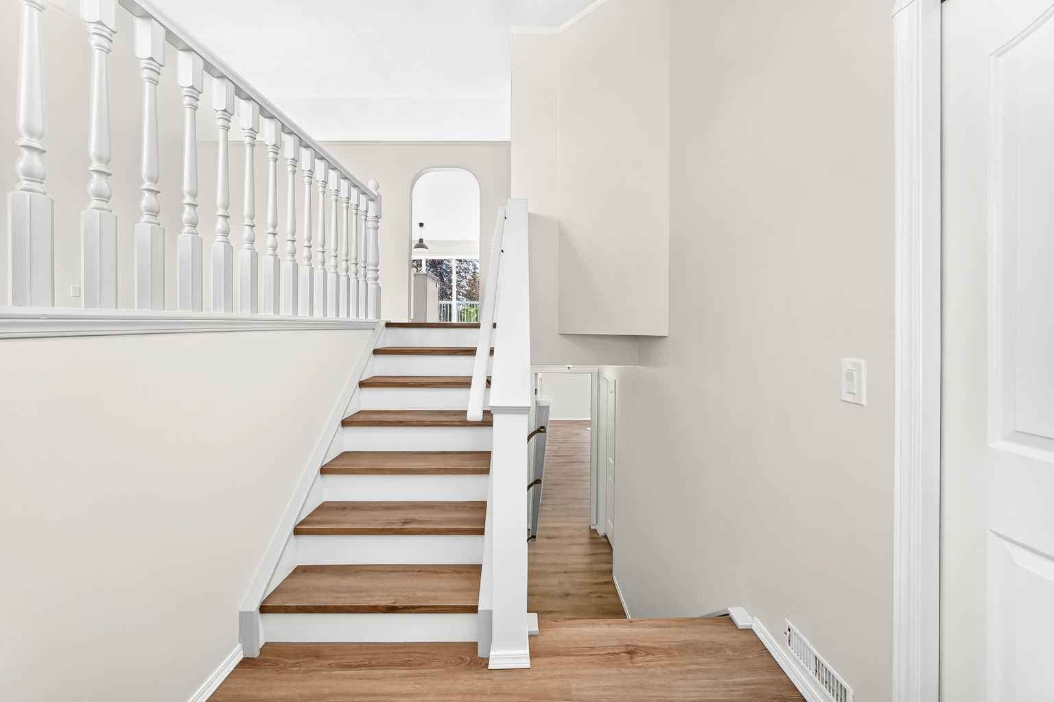 152 Harvest park Terrace NE — photo 4