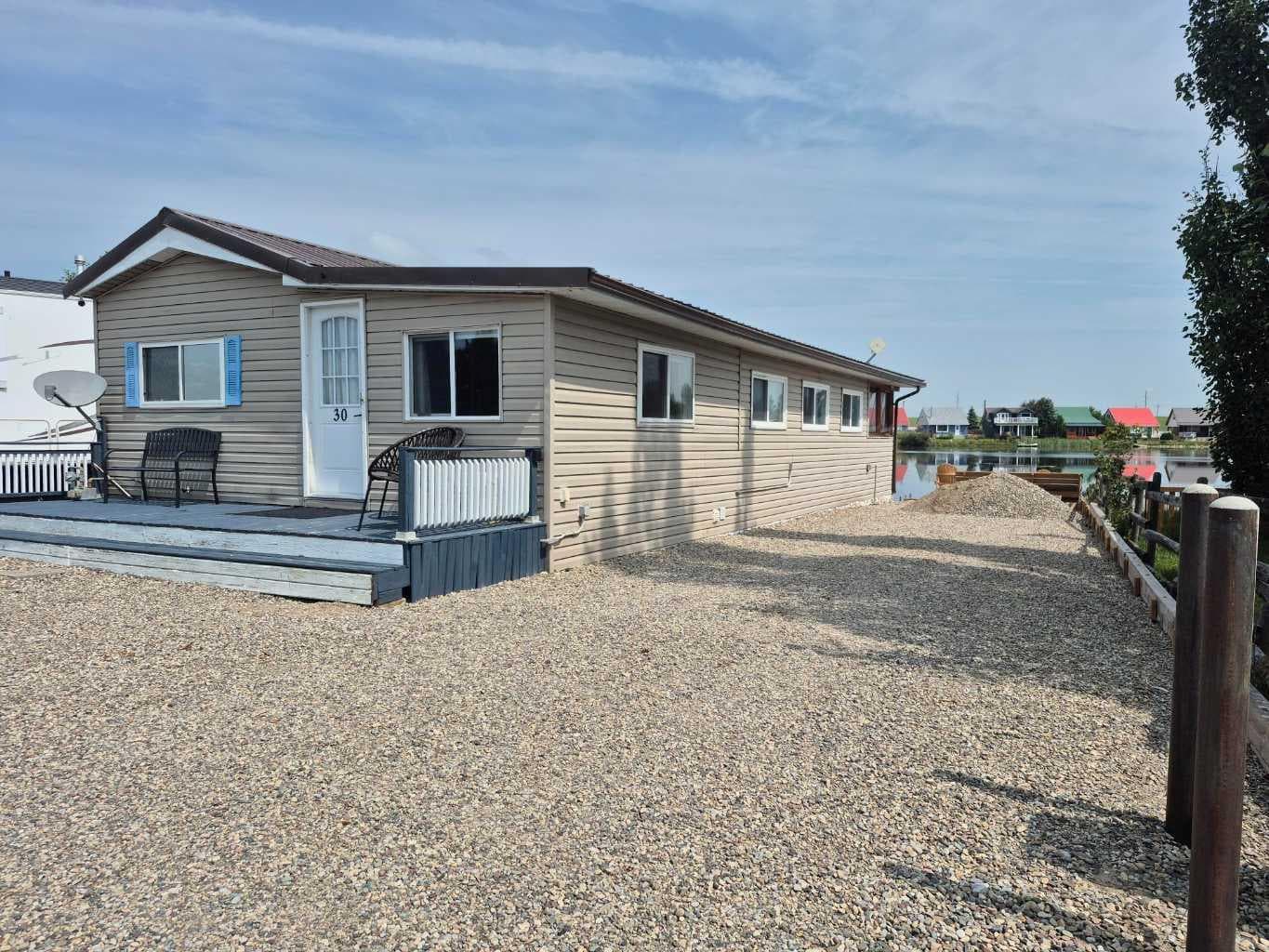 30 mount Vista Drive — photo 2