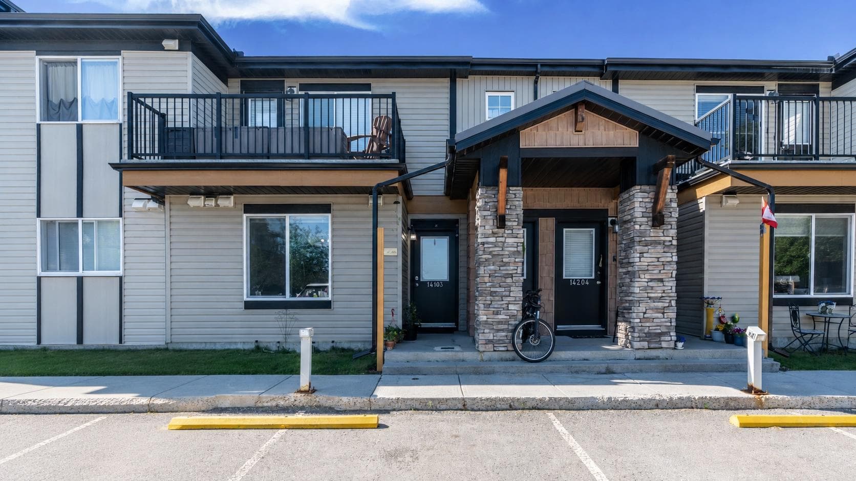 14103, 2781 Chinook Winds Drive SW — photo 1