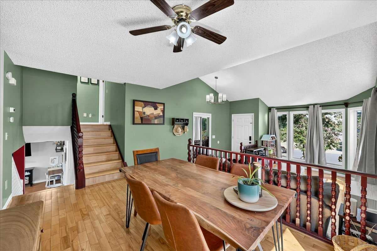172 Whitehaven Road NE — photo 5