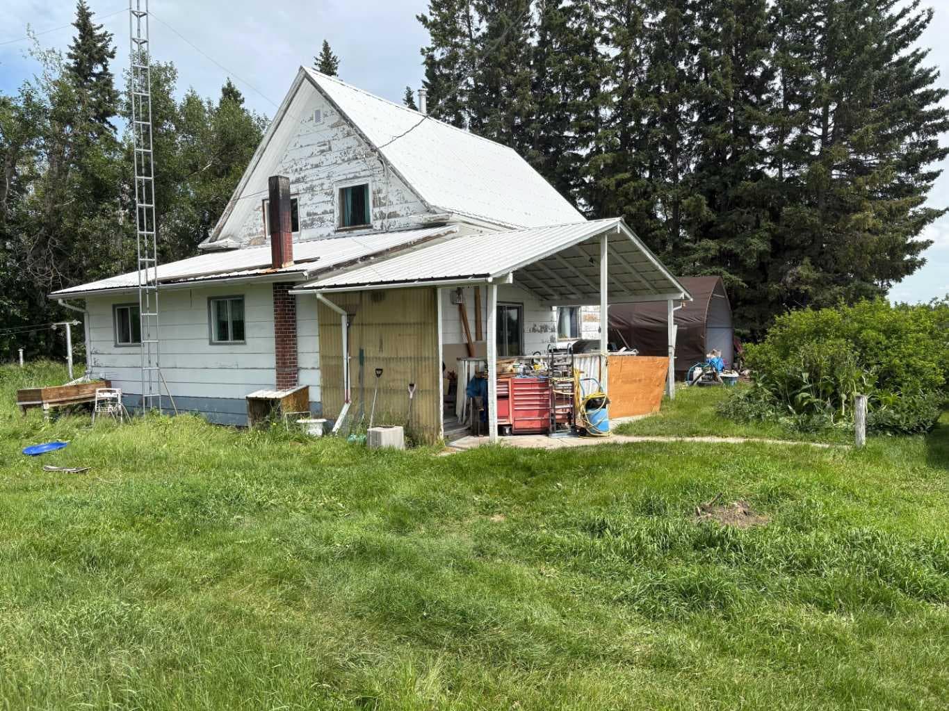 Range Road 62 — photo 1