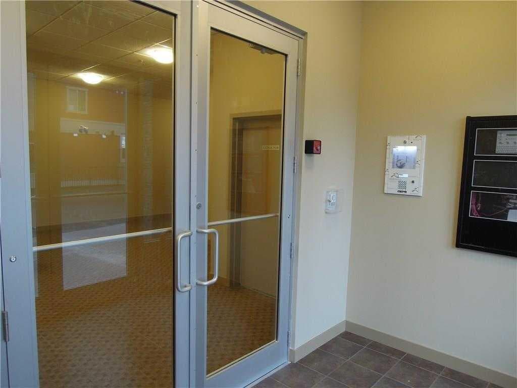 6210, 403 Mackenzie Way SW — photo 4