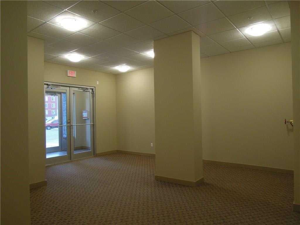 6210, 403 Mackenzie Way SW — photo 5