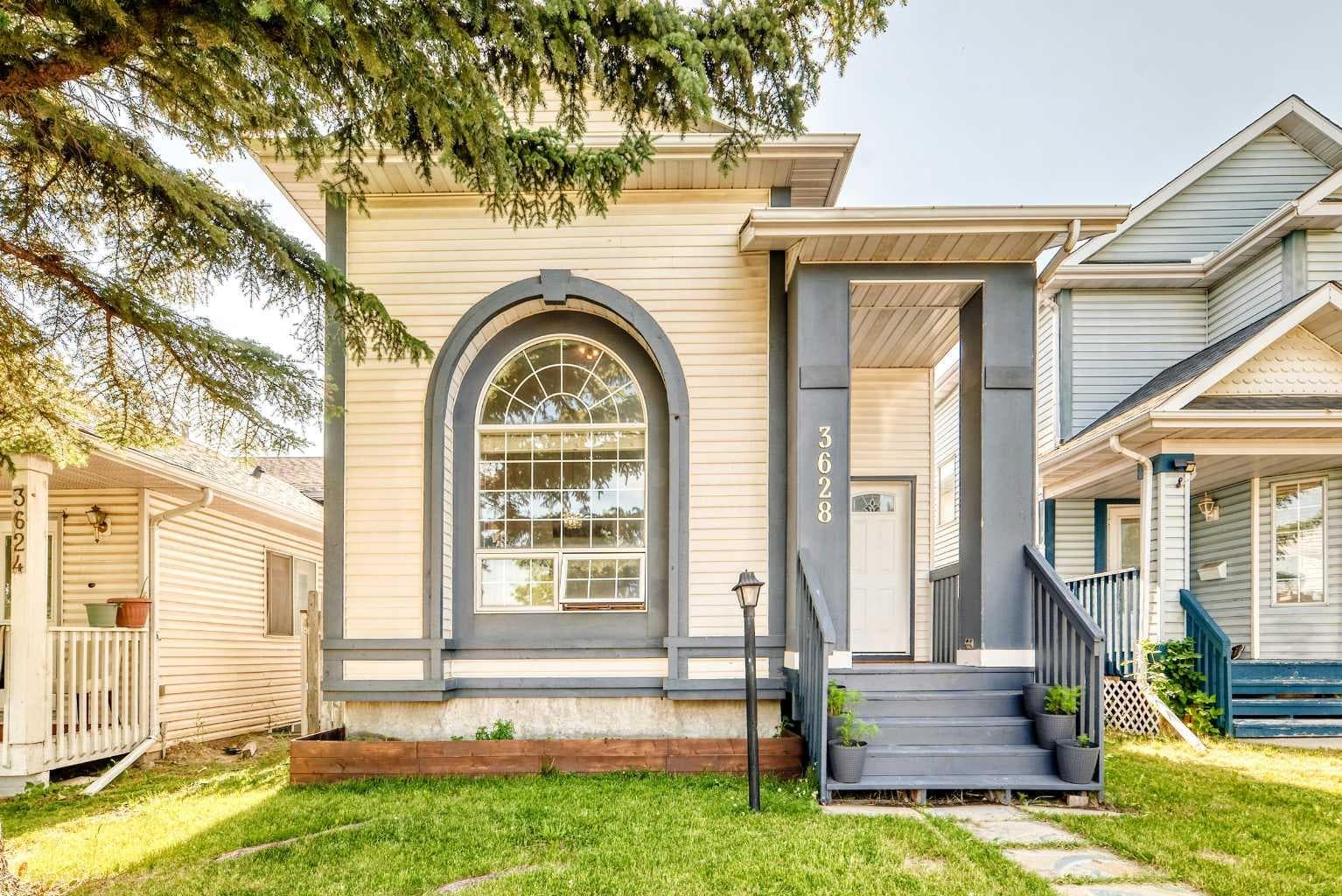 3628 Catalina Boulevard NE — photo 1