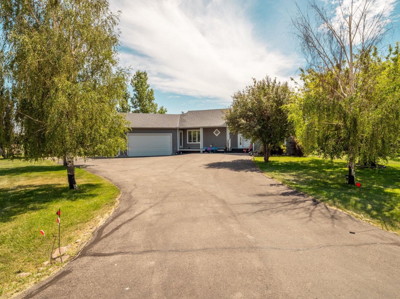 219 Falcon Ridge Way W — photo 2