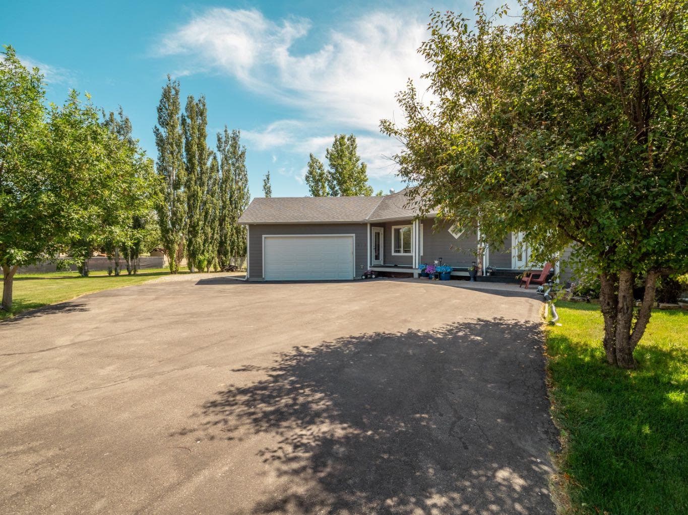 219 Falcon Ridge Way W — photo 3