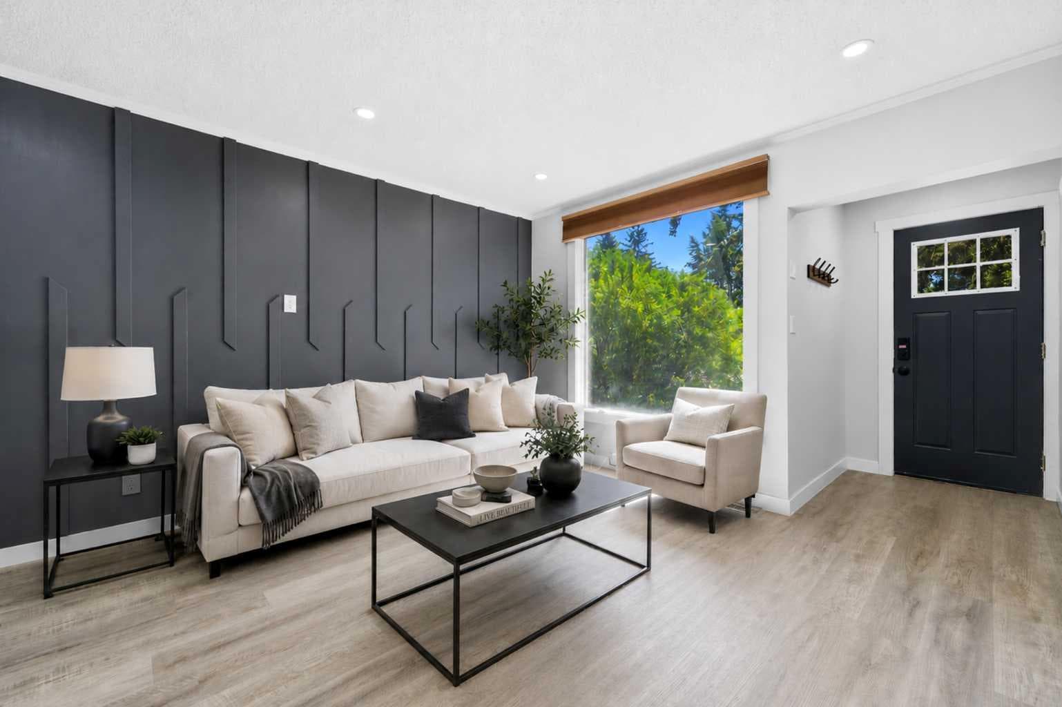 4608 70 Street NW — photo 3
