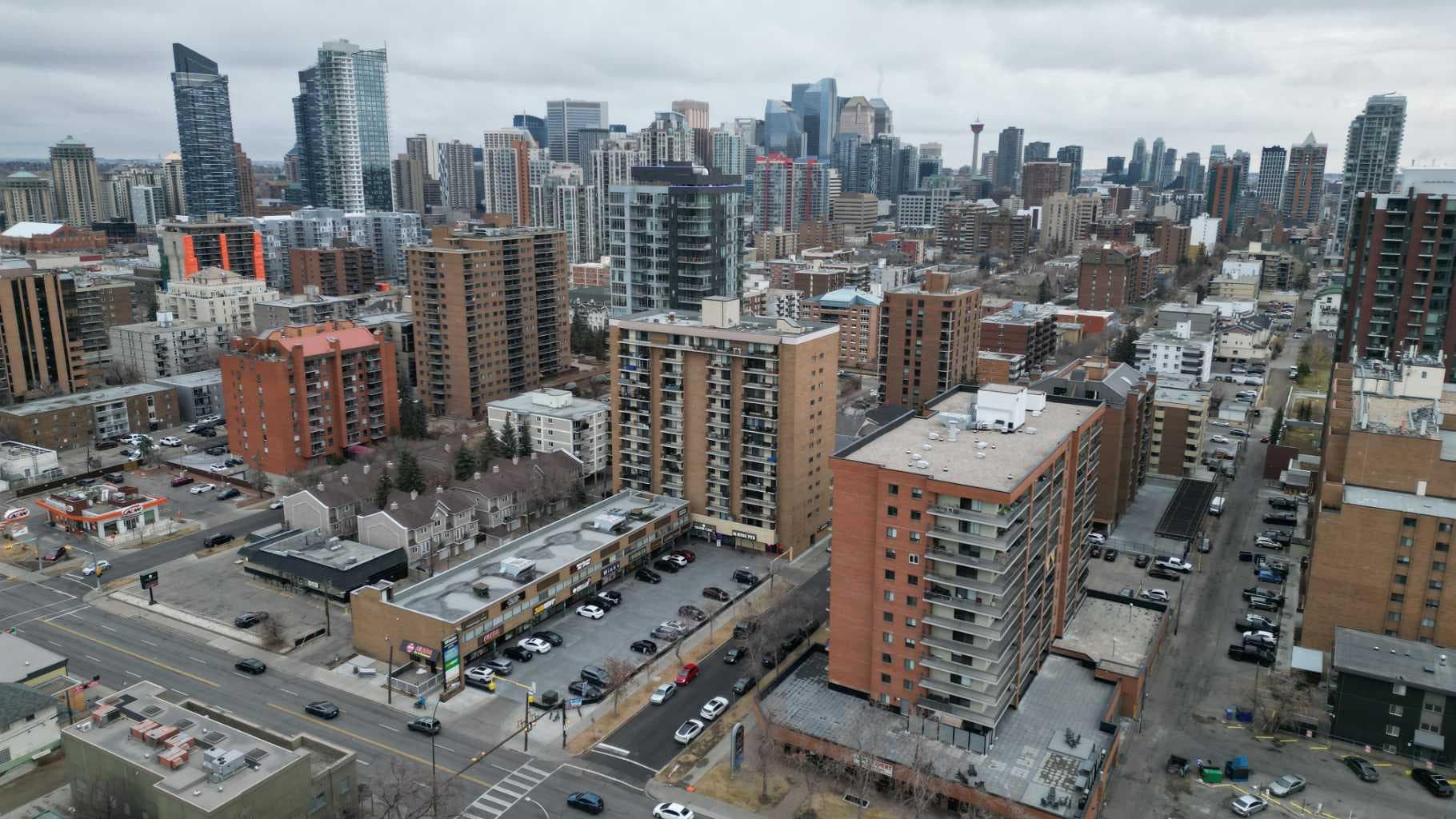 117, 1330 15 Avenue SW — photo 1