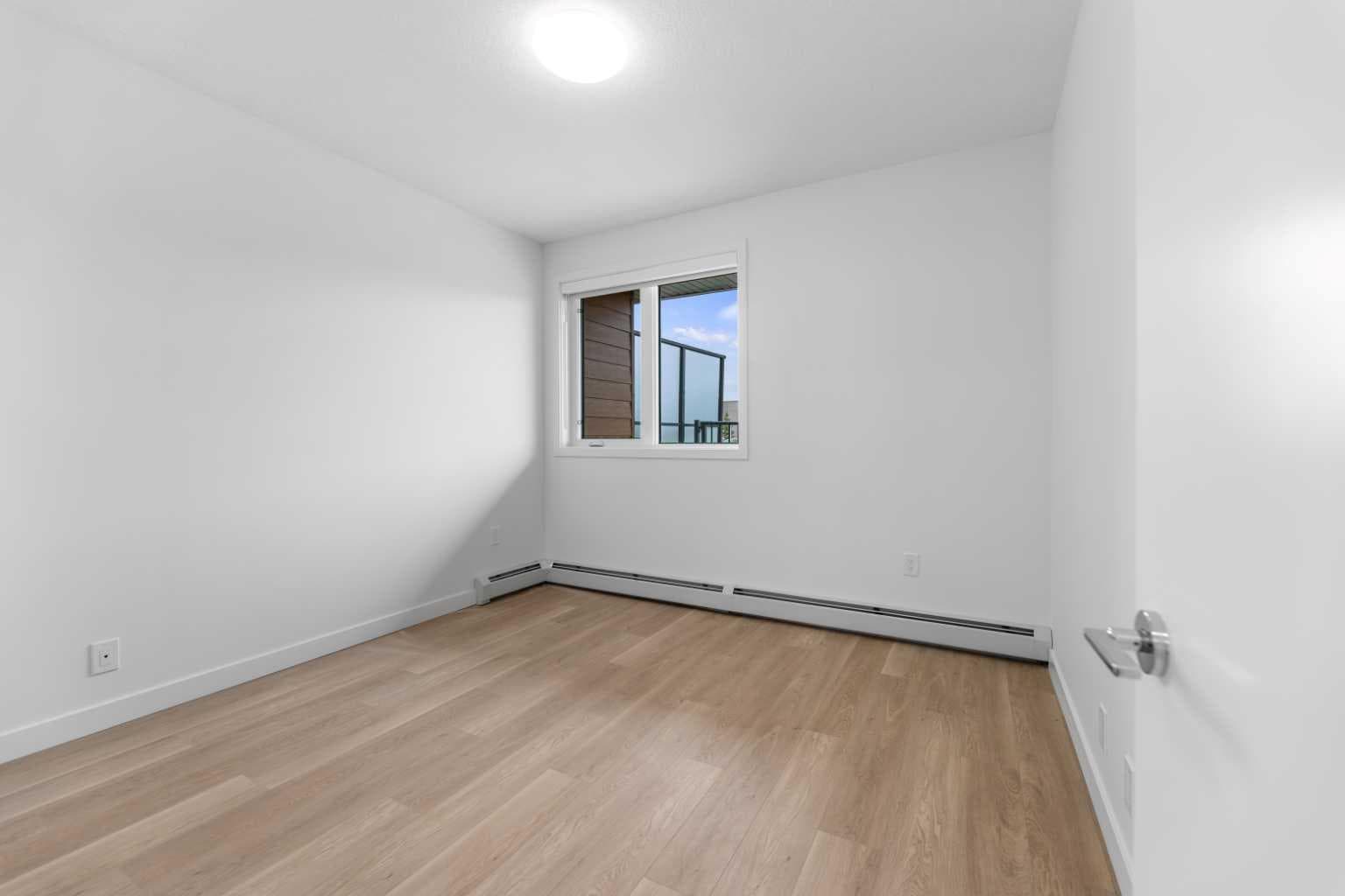 1114, 8500 19 Avenue SE — photo 3
