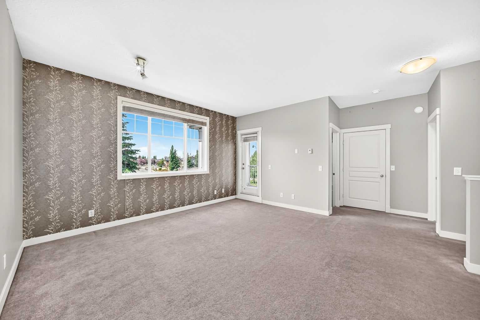 502, 281 Cougar Ridge Drive SW — photo 4