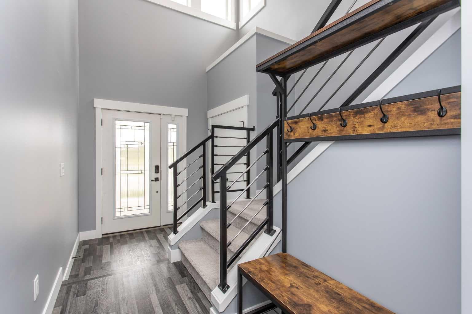 10 Tagish Avenue — photo 4
