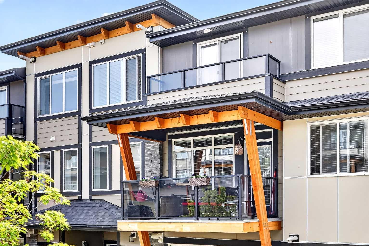 33, 230 Seton Passage SE — photo 3