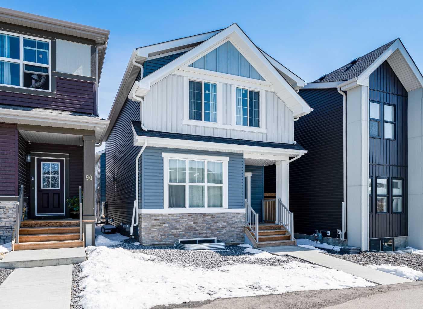 76 Lucas Boulevard NW — photo 1