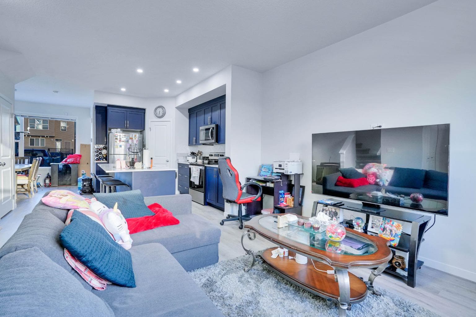 324 Dawson Drive — photo 3