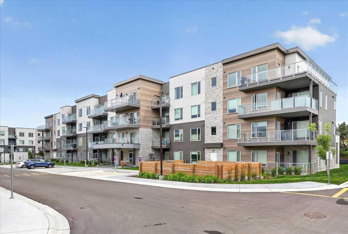 101, 200 Shawnee Square SW — photo 5