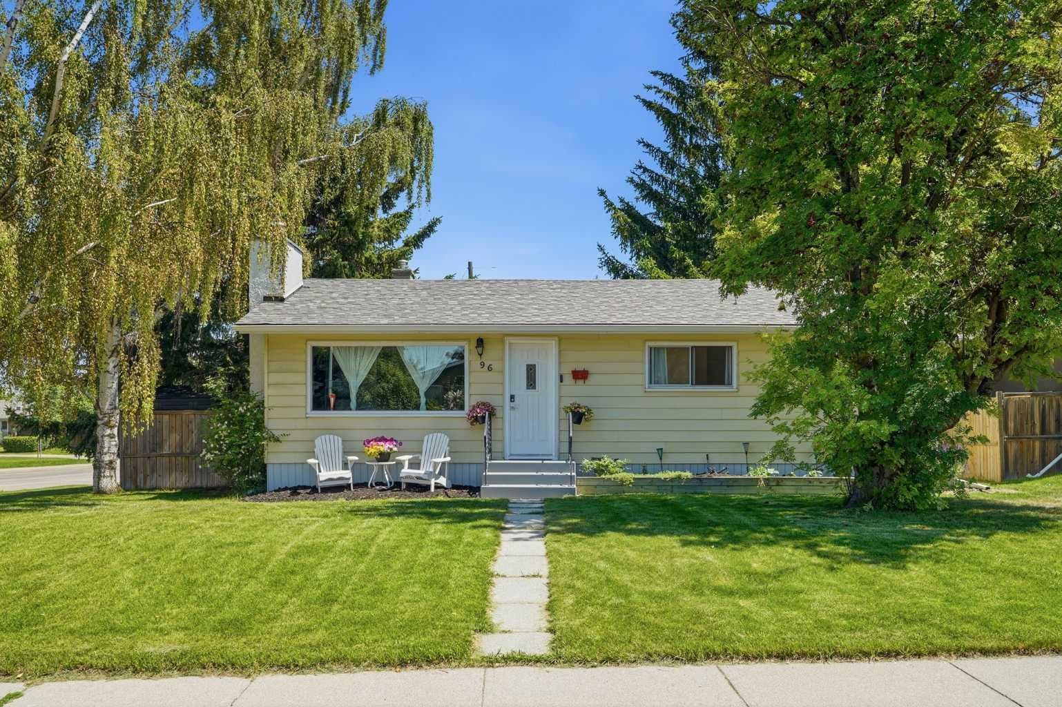 96 Waterloo Drive SW — photo 2