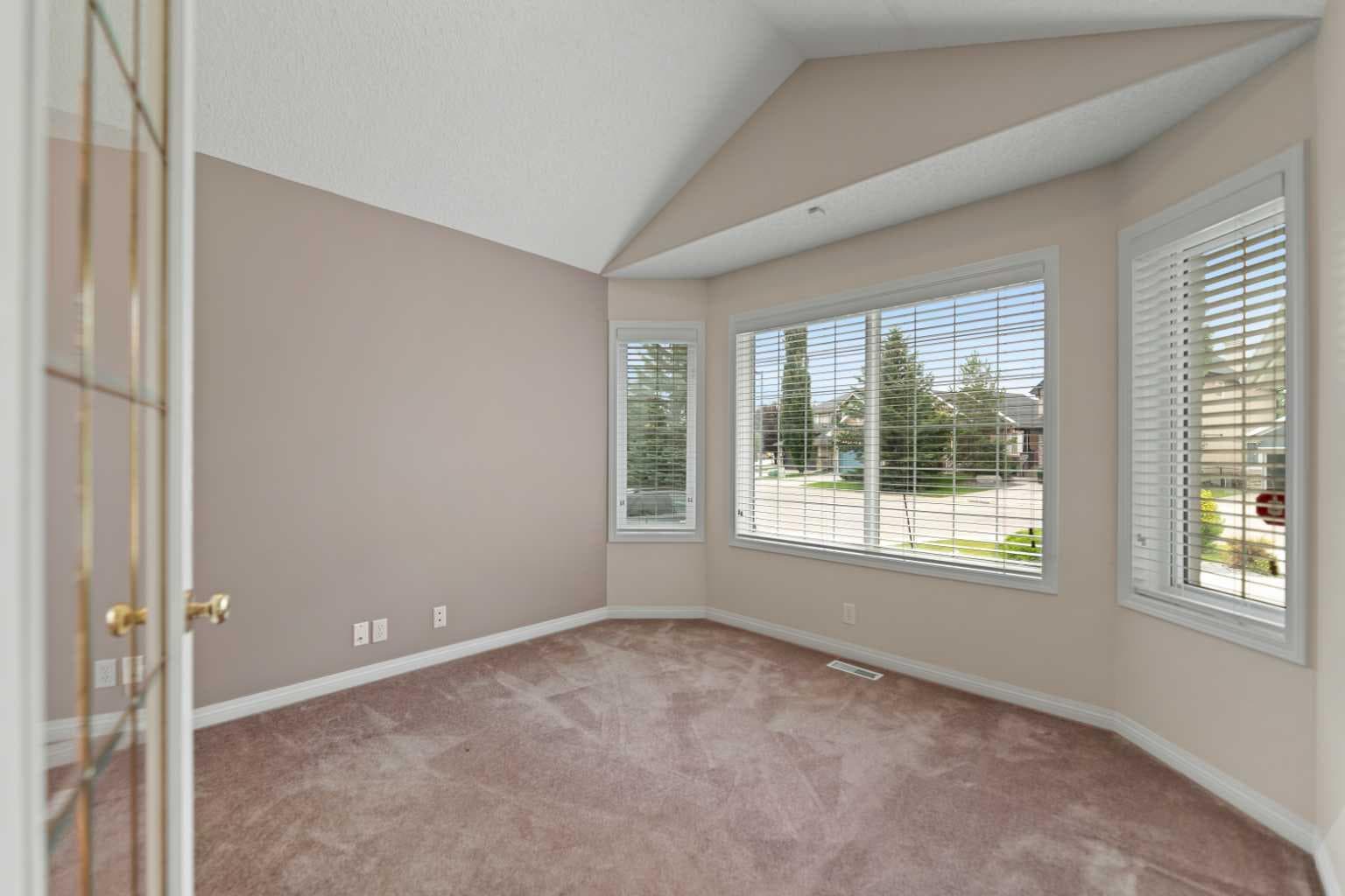 109 Cranwell Place SE — photo 5