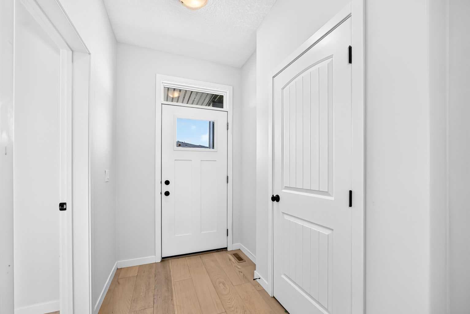 113 Midtown Close SW — photo 4