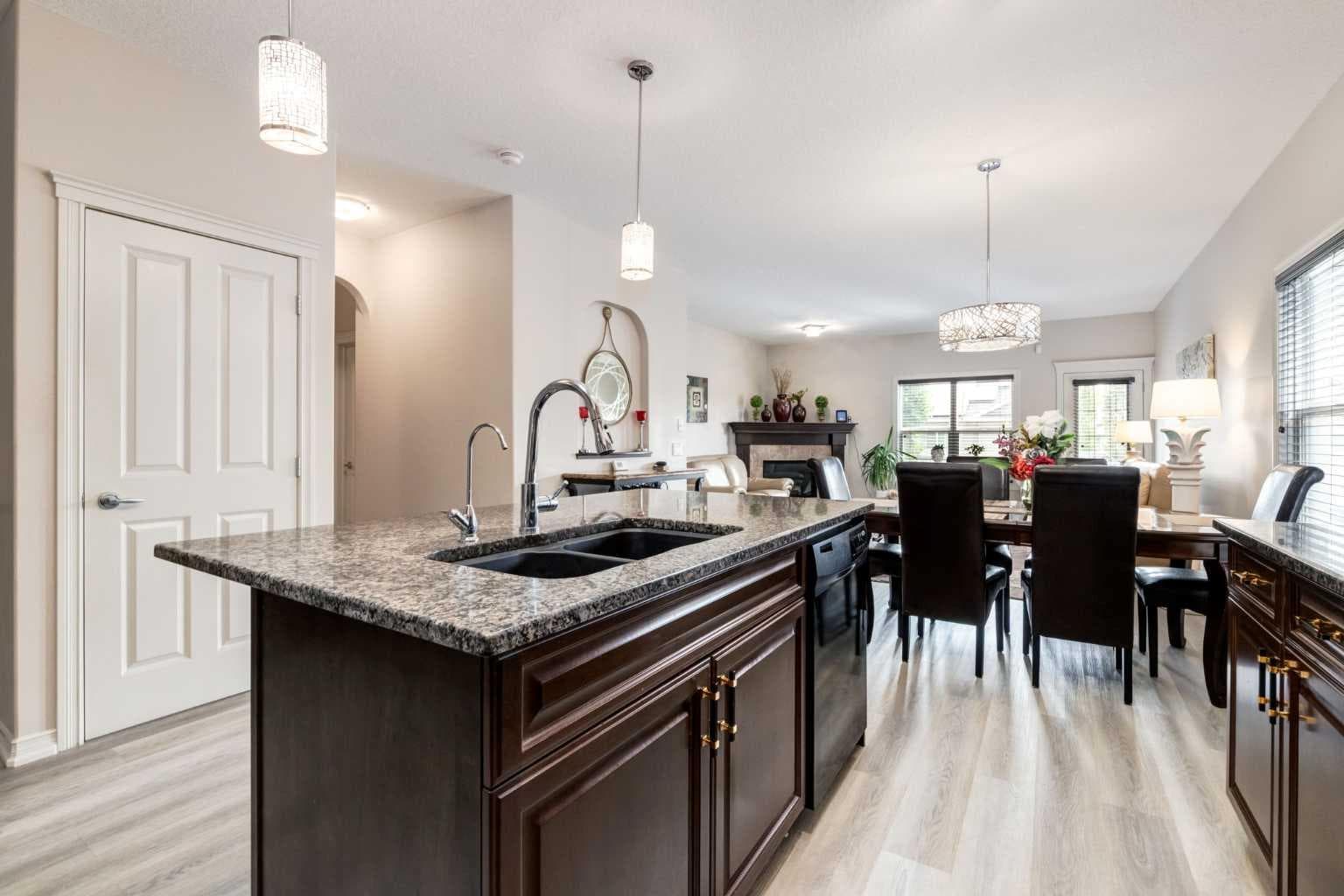 202 Silverado Bank Circle SW — photo 4