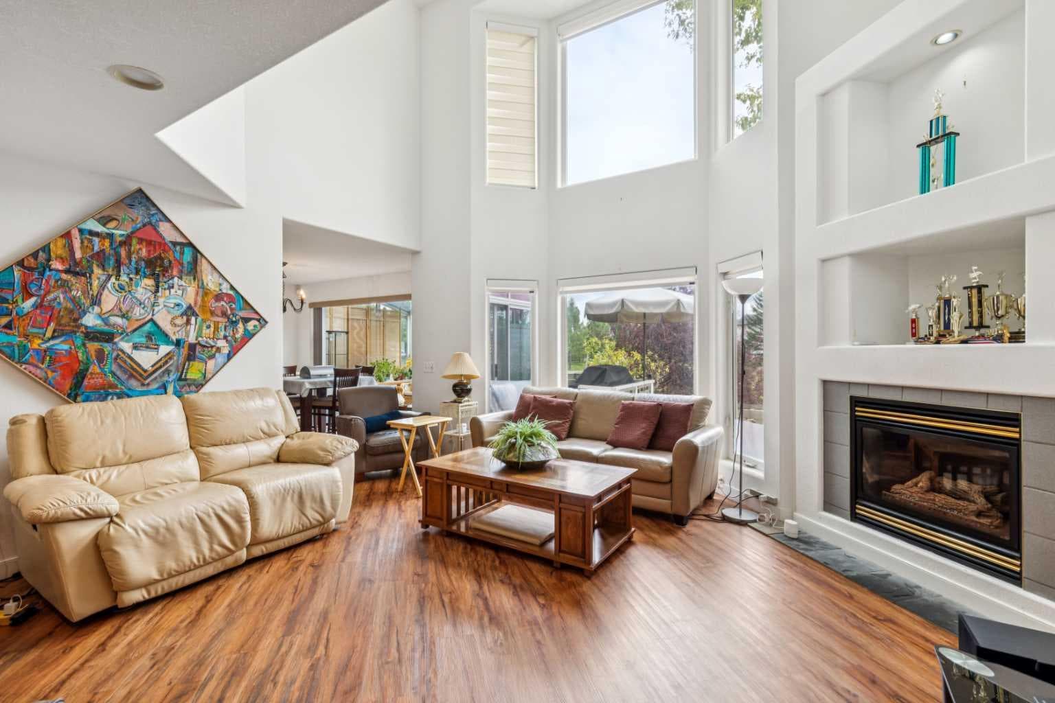 23 Sierra Nevada Close SW — photo 4