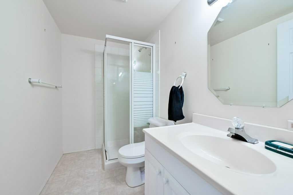 184 Valley Ridge Heights NW — photo 5