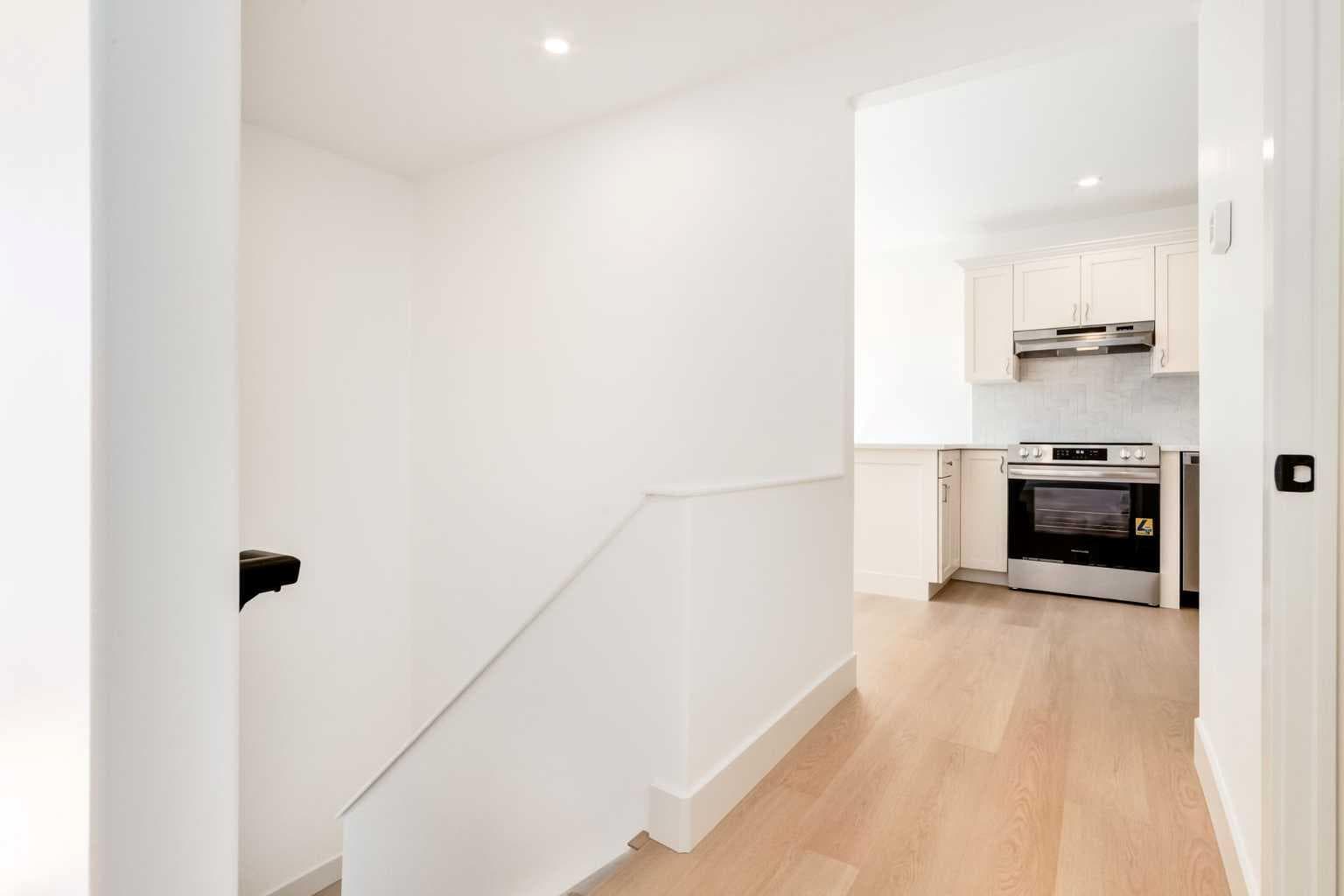 4503 73 Street NW — photo 5