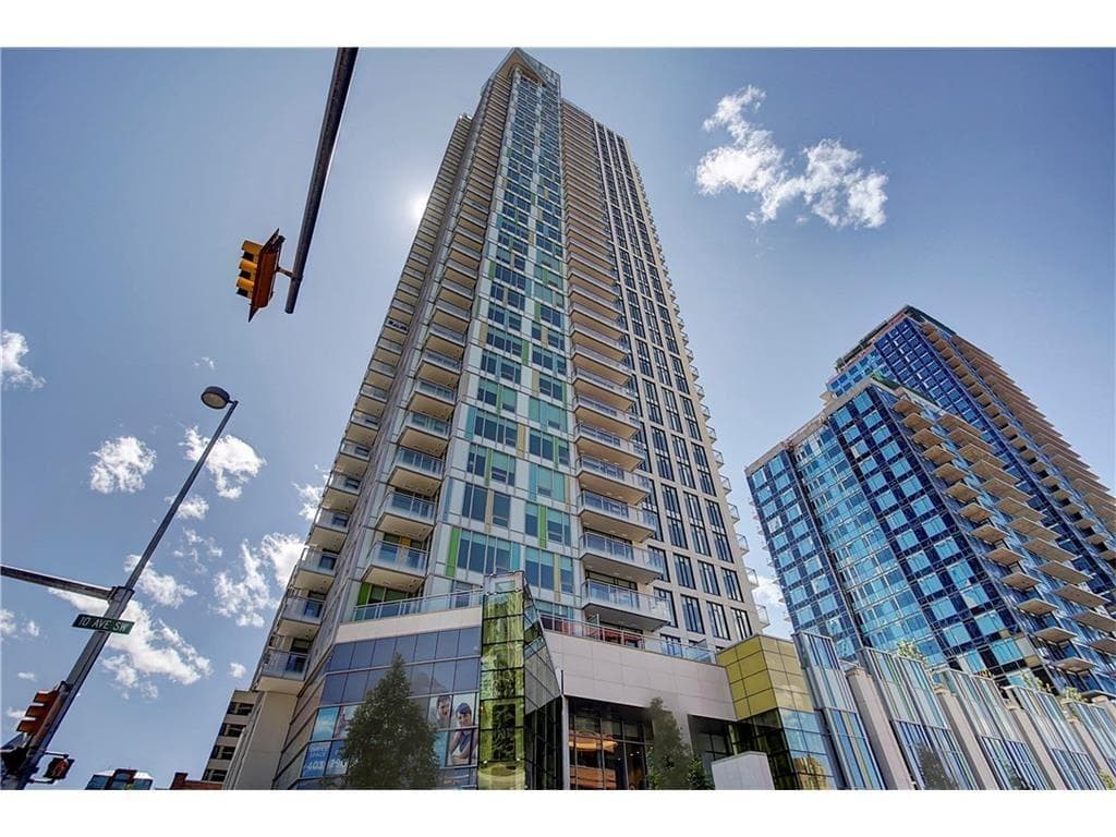 807, 901 10 Avenue SW — photo 4