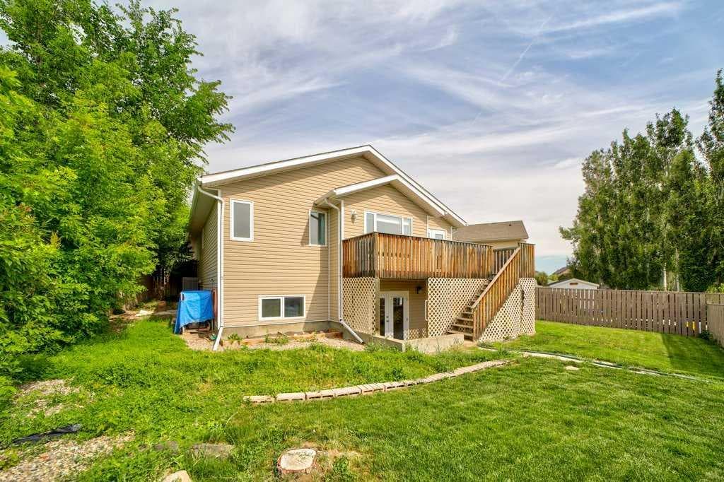 187 Cowichan Court W — photo 5