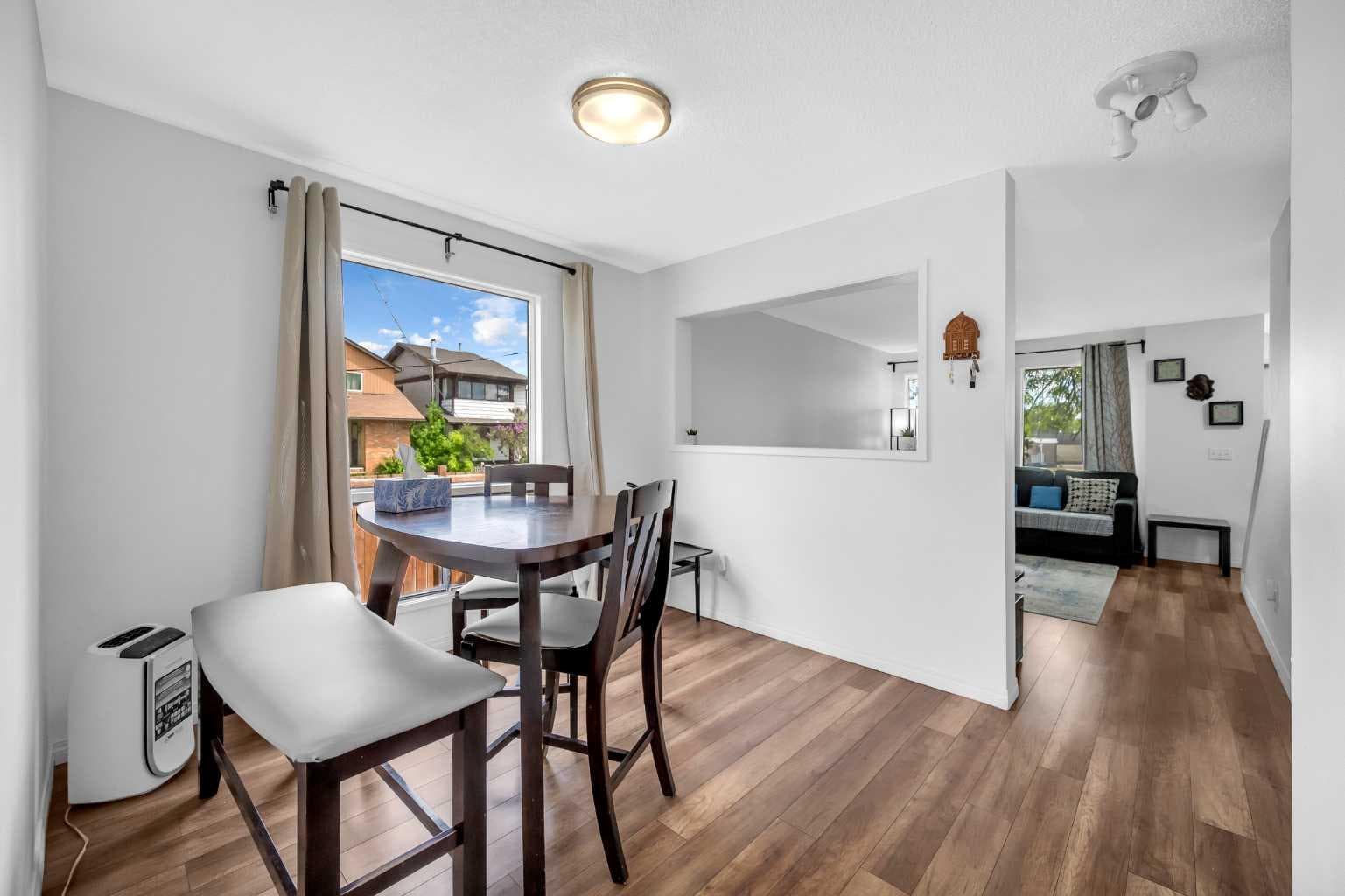 54 Templegreen Road NE — photo 4