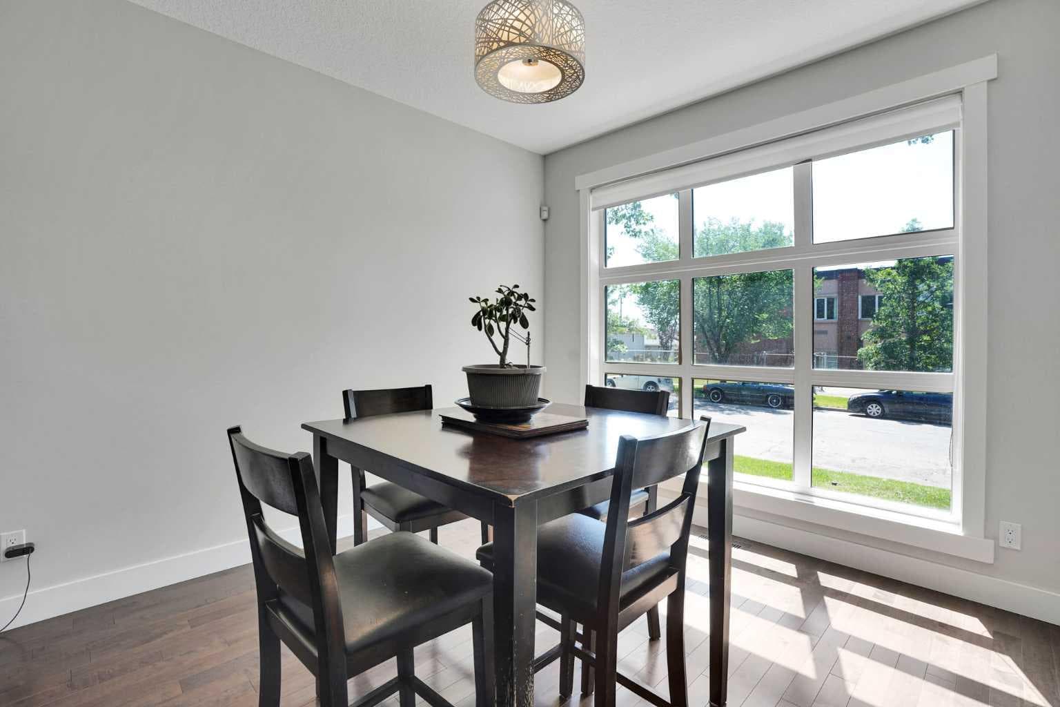 1018 20 Avenue SE — photo 4