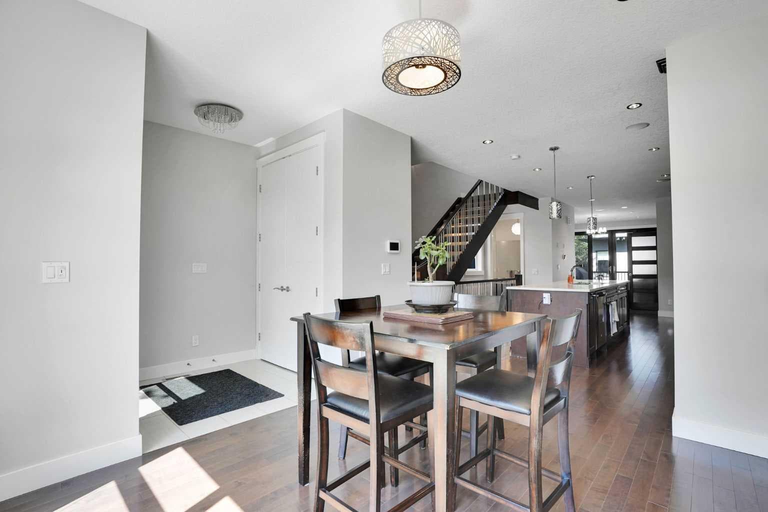 1018 20 Avenue SE — photo 5