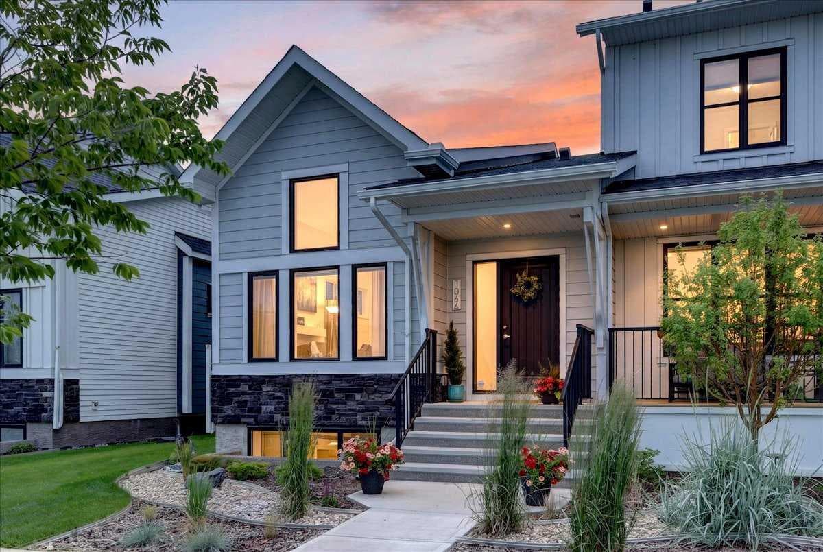 1066 Creekside Boulevard SW — photo 1