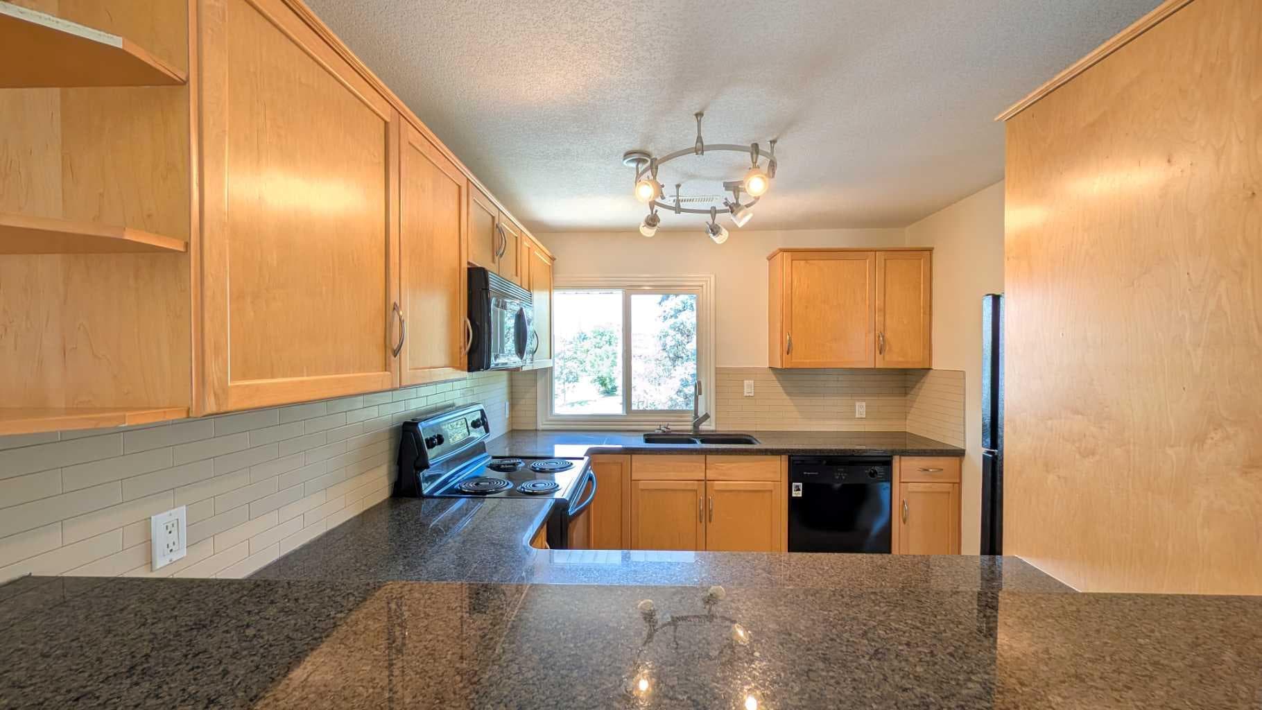 277, 86 Glamis Green SW — photo 5