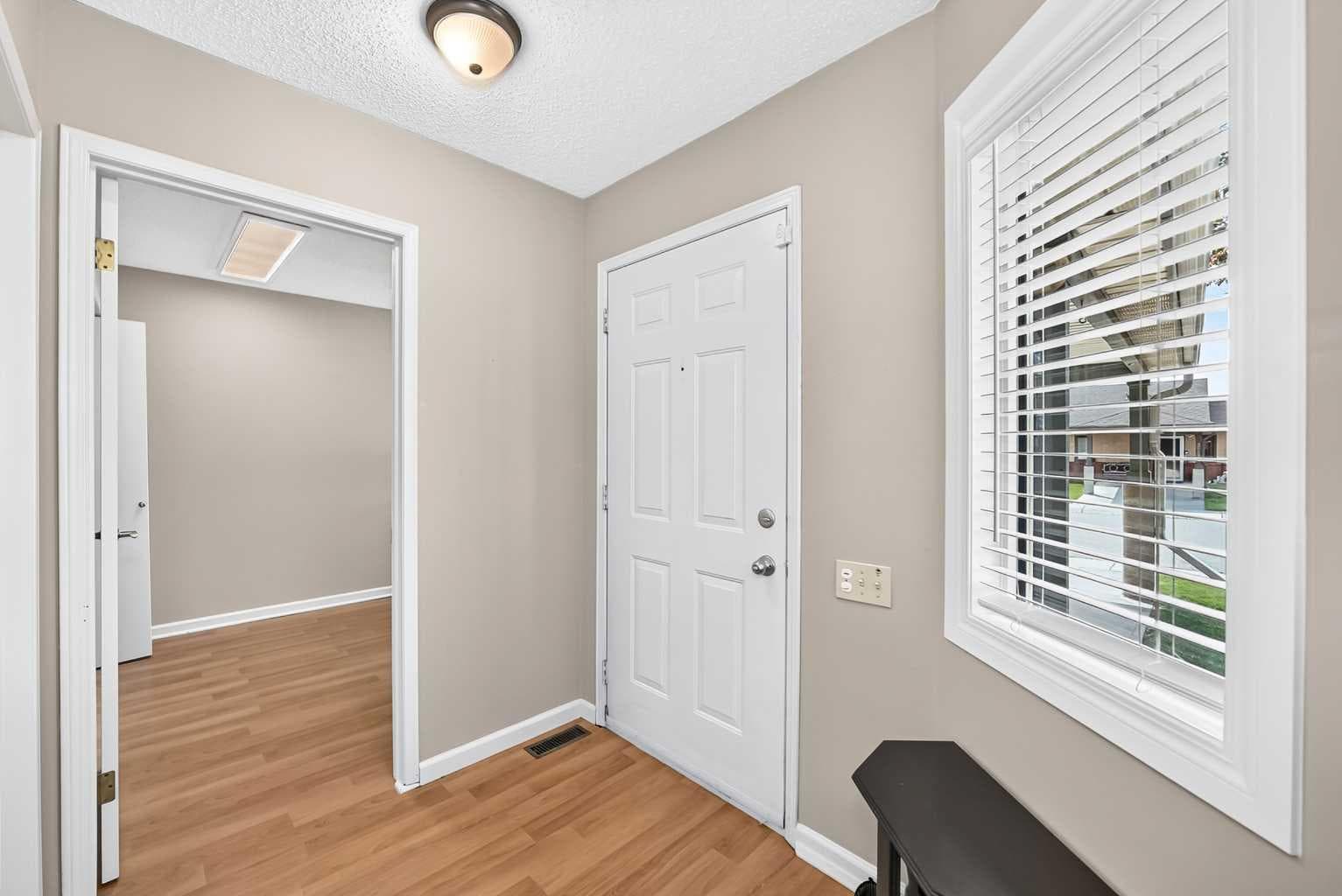 3516 26A Street SE — photo 3