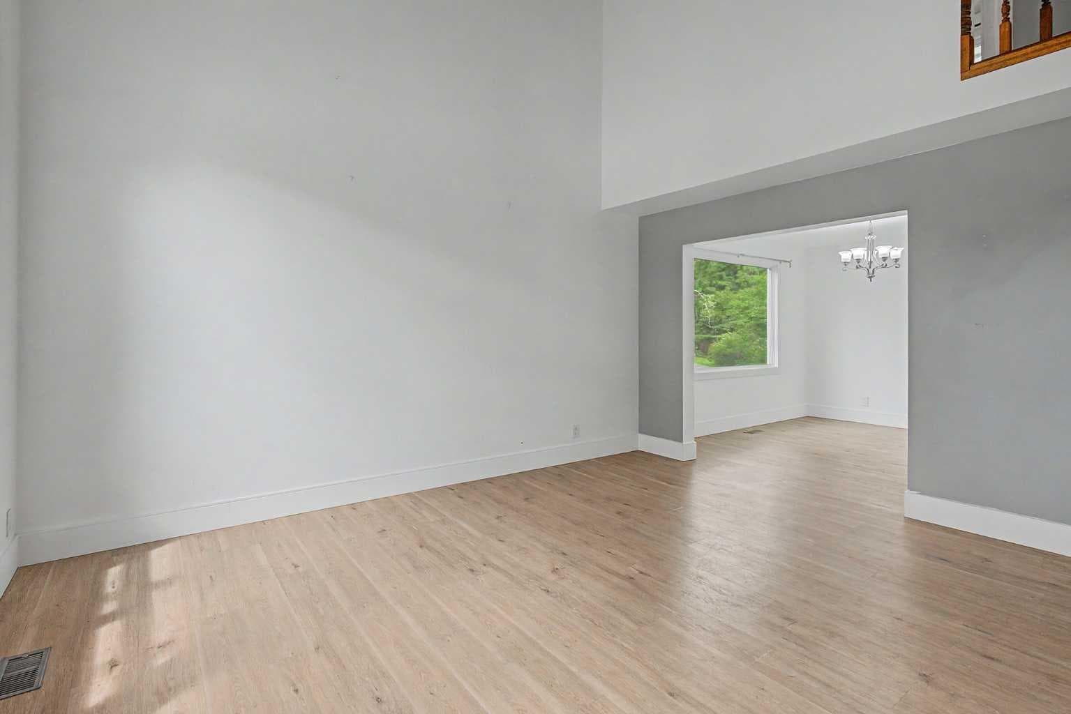 1320 116 Avenue SW — photo 5