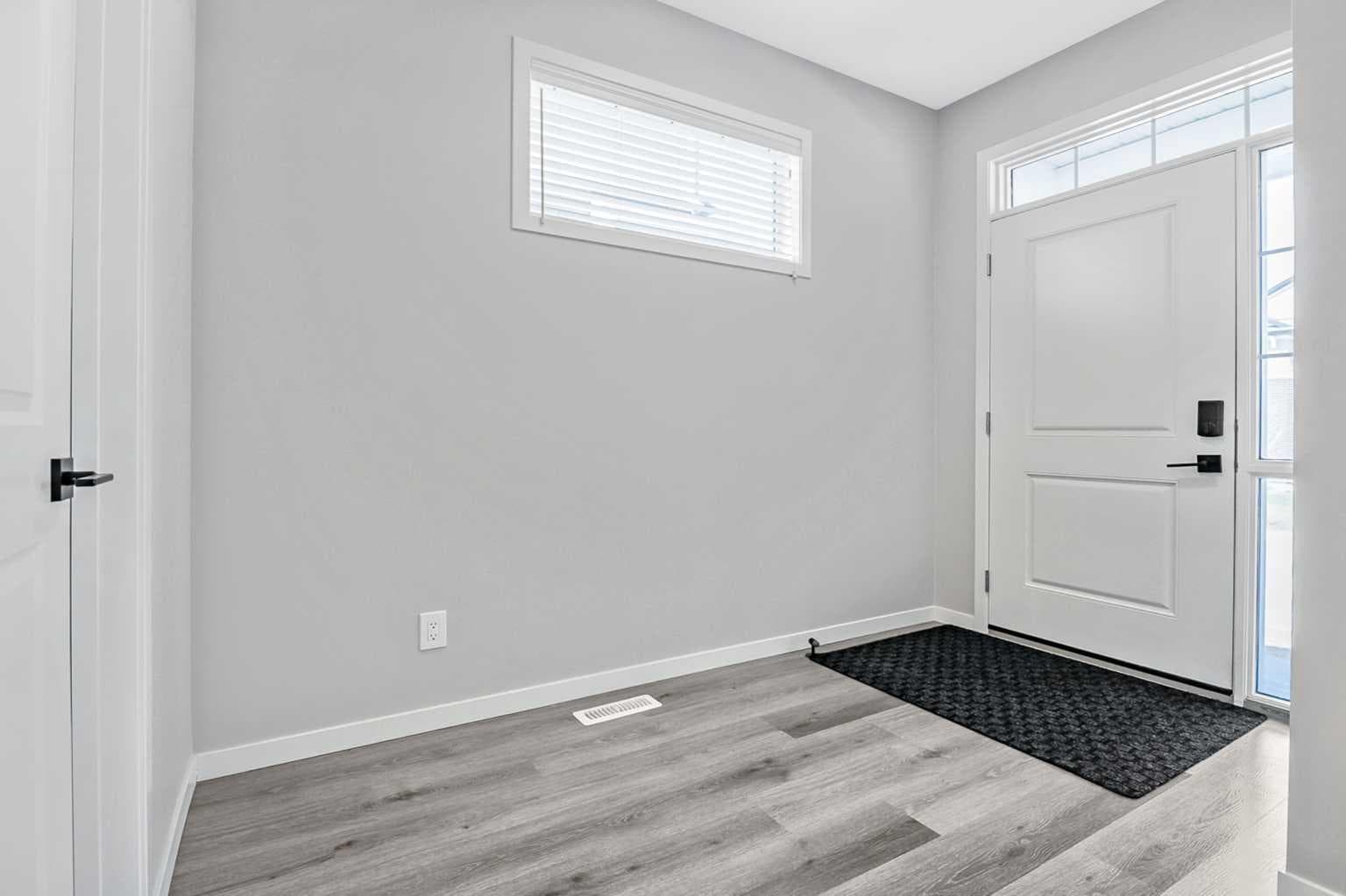 68 Wolf Gate — photo 3
