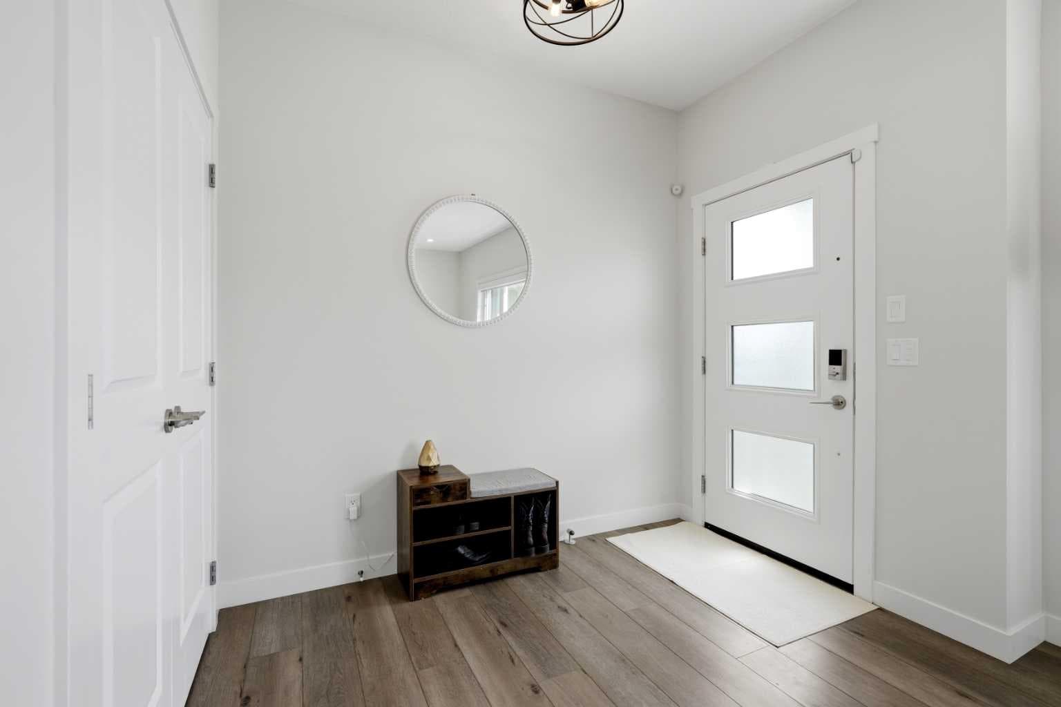 52 Emberside Grove — photo 2