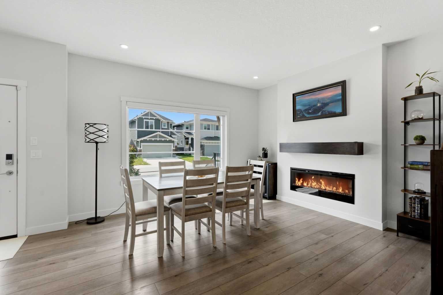 52 Emberside Grove — photo 4