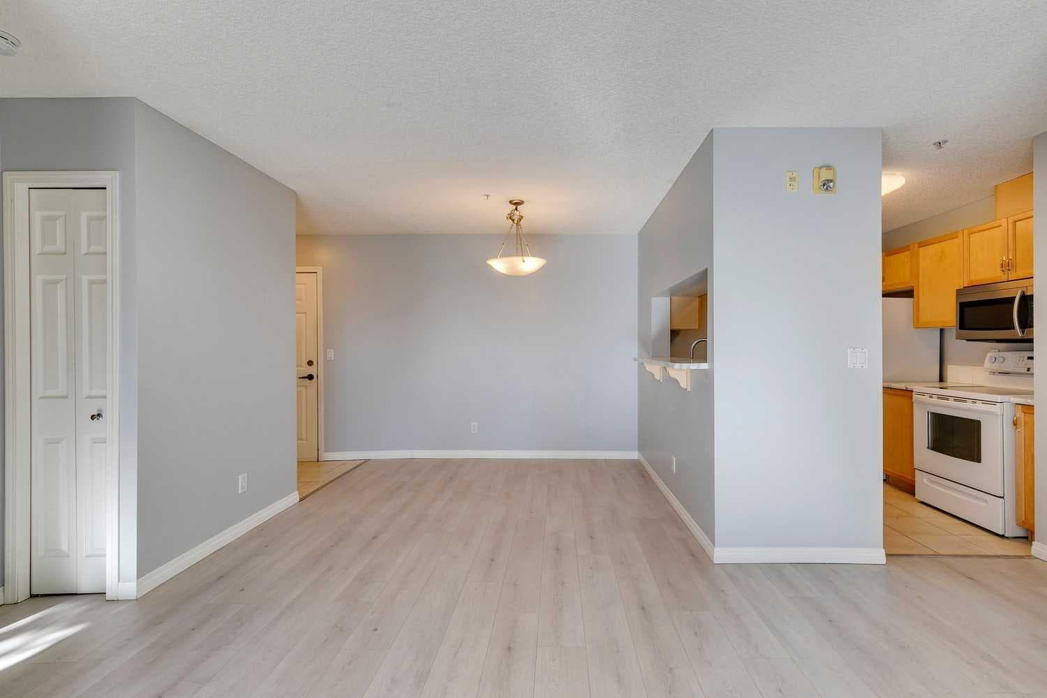 119, 2022 Canyon Meadows Drive SE — photo 5