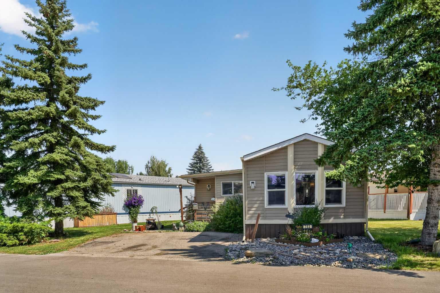 353 Burroughs Circle NE — photo 1
