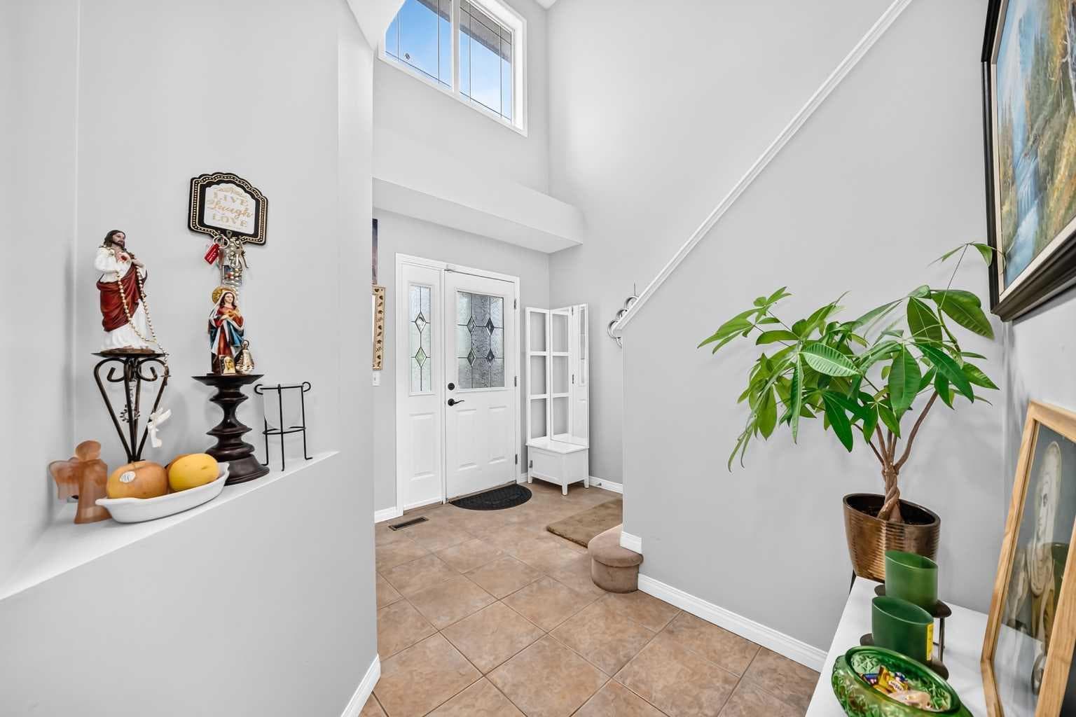 53 Everhollow Park SW — photo 4