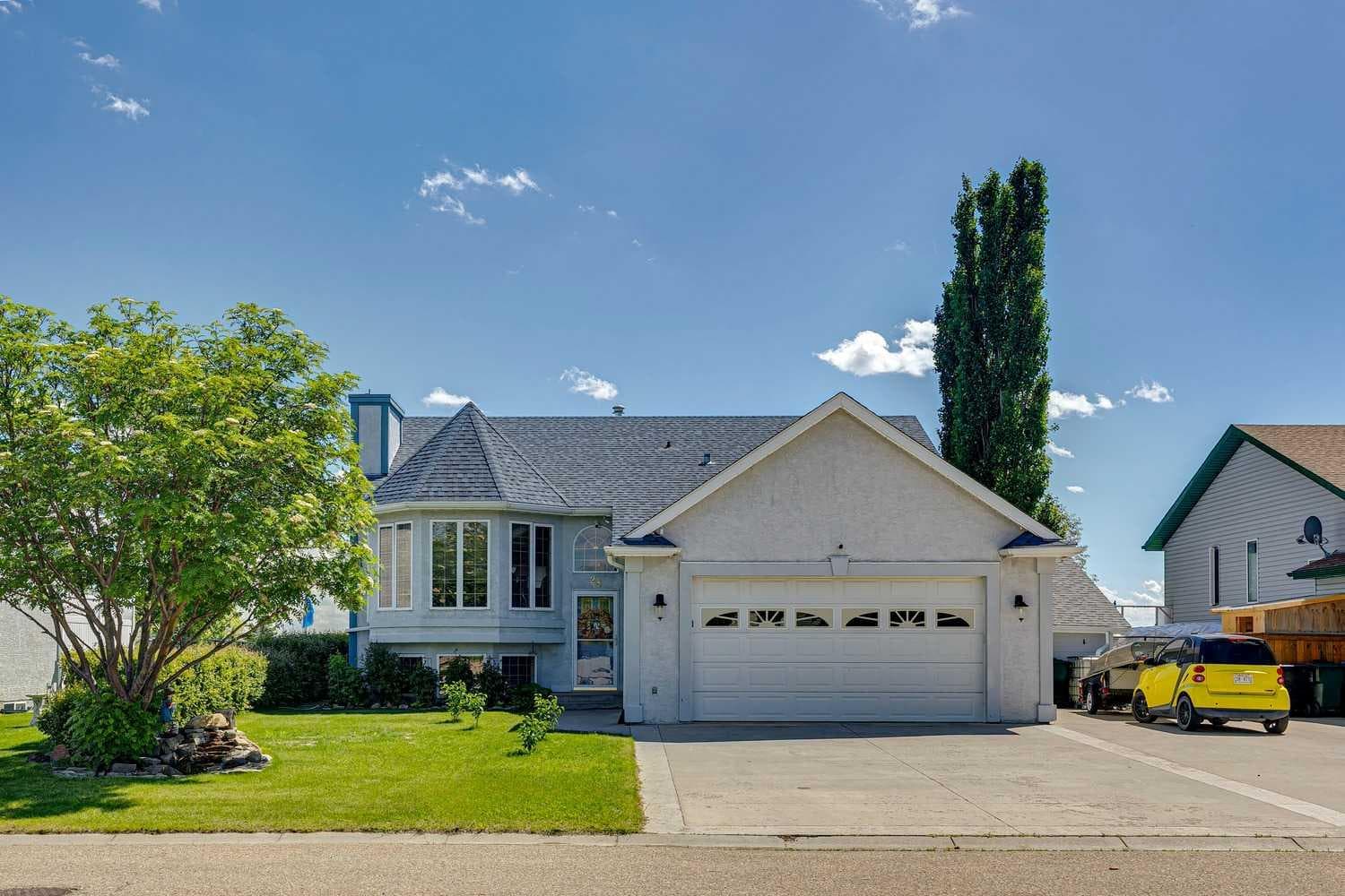 28 Westpoint Drive — photo 1