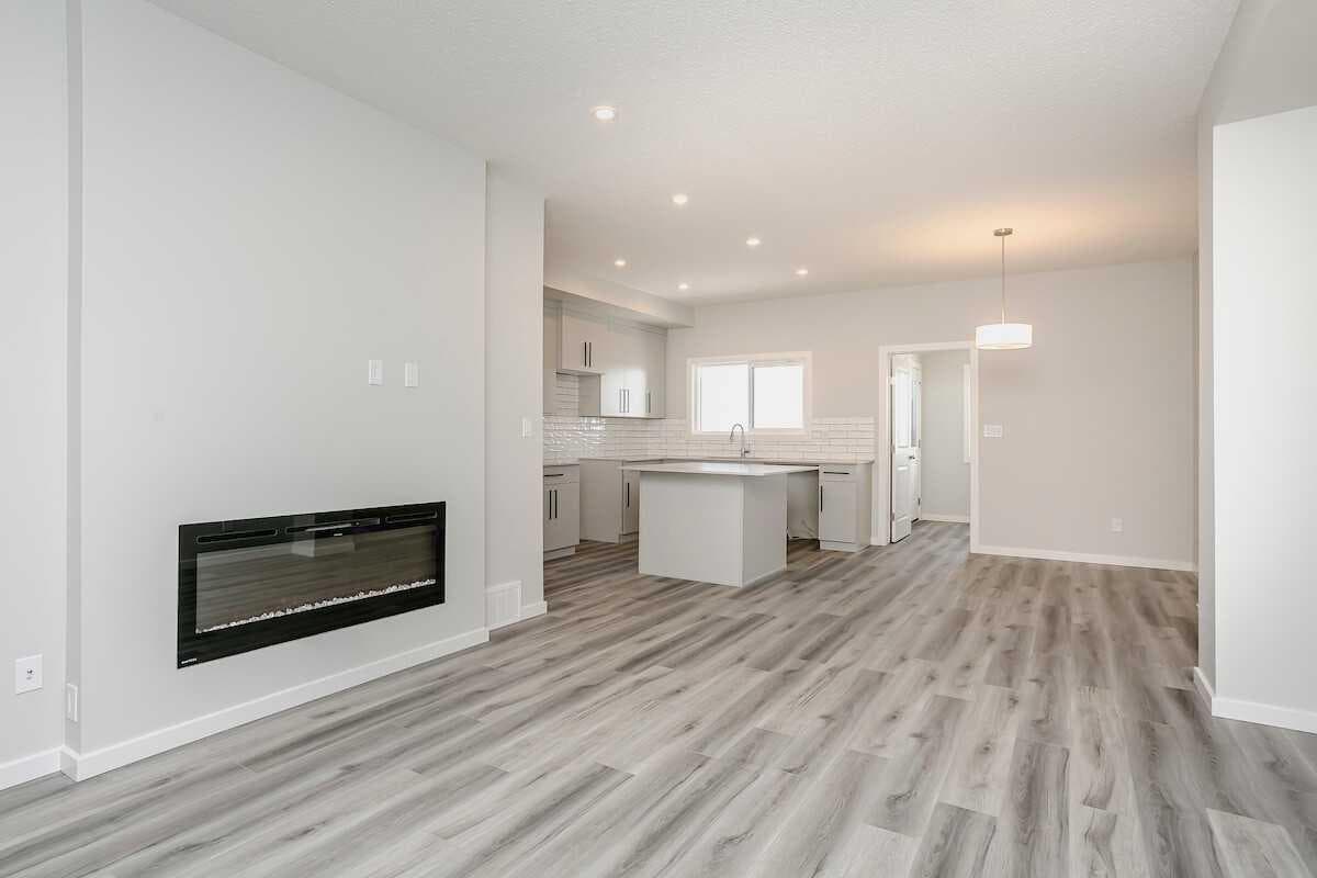 235 Heartwood Grove SE — photo 4