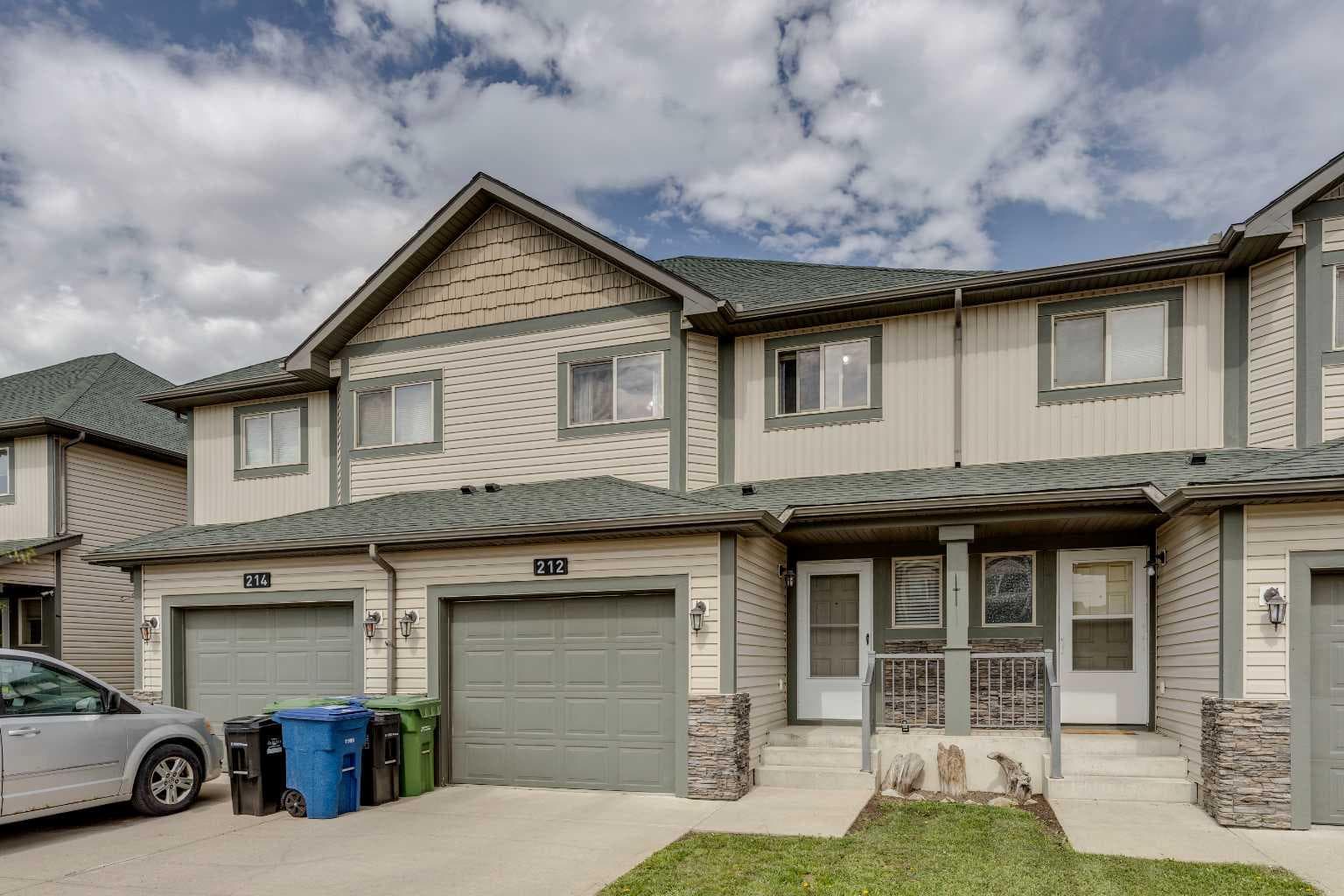 212 Bayside Point SW — photo 3