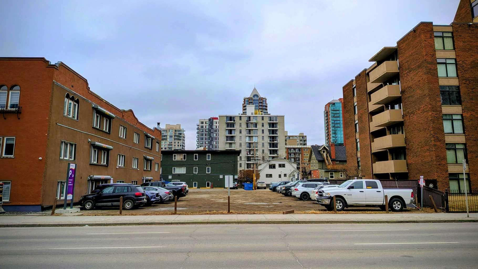 805 12 Avenue SW — photo 3