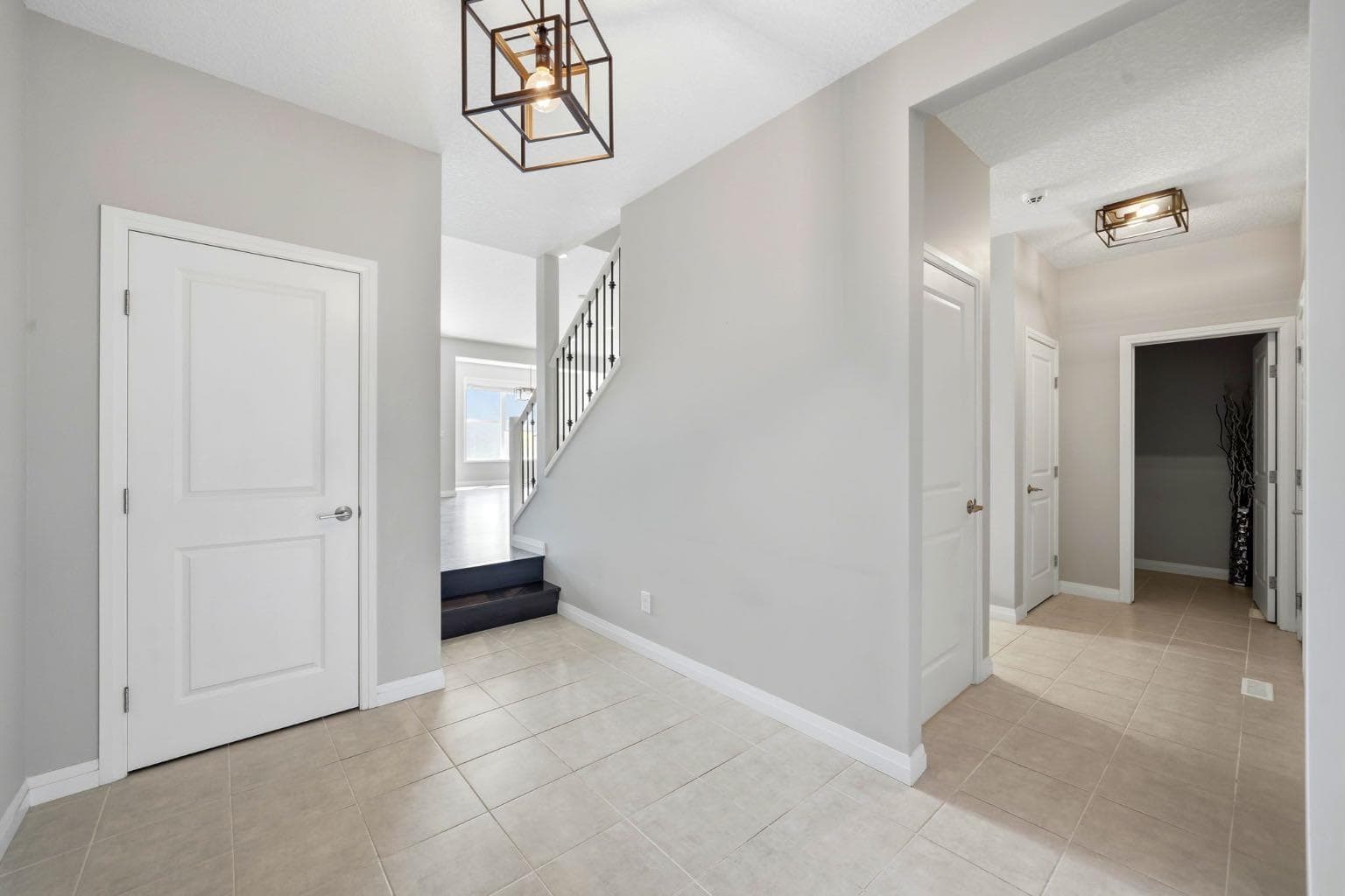 187 Evansfield Way NW — photo 2